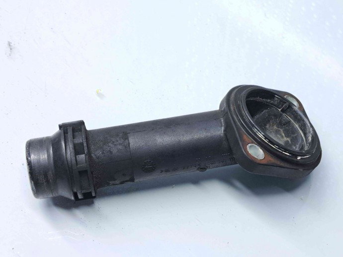 Distribuitor apa Audi A5 (8T3) [Fabr 2007-2015] 03G121121C 2.0 CAHA