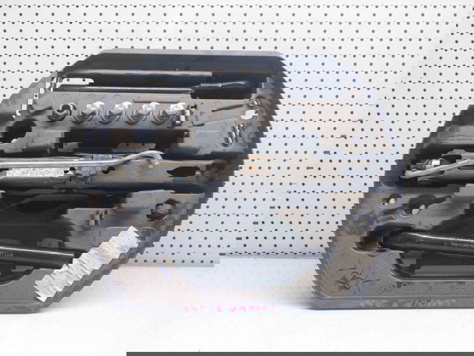 Set cric si cheie Renault Laguna 3 [Fabr 2007-prezent] 995040007R