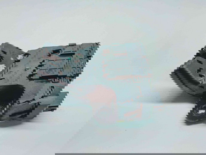 Broasca haion Chevrolet Cruze (J300) [Fabr 2010-2016] 13501988