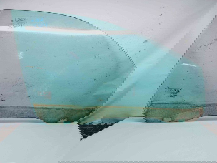 Geam usa dreapta fata Ford Focus 2 (DA) [Fabr 2004-2012] OEM