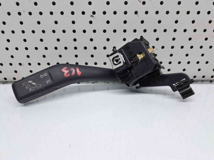 Maneta semnalizare Skoda Octavia 2 (1Z3) [Fabr 2004-2013] 1K0953513E