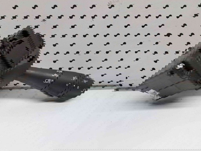 Maneta semnalizare Dacia Logan 2 [Fabr 2012-prezent] E10645386RS