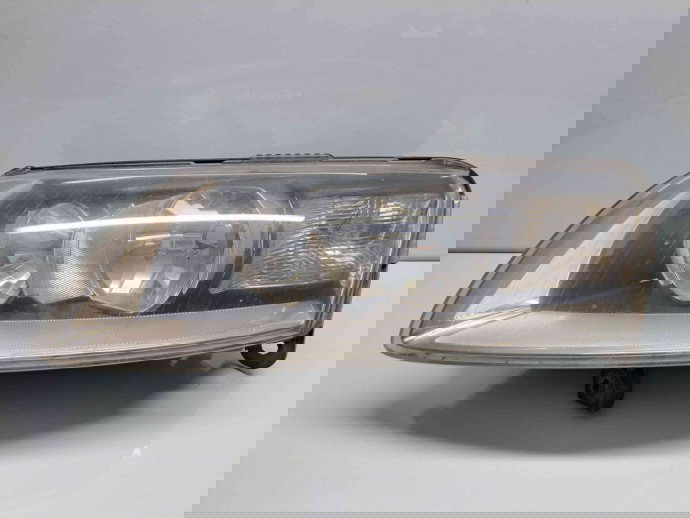  Far stanga Audi A6 (4F2, C6) [Fabr 2004-2010] 4F0941003