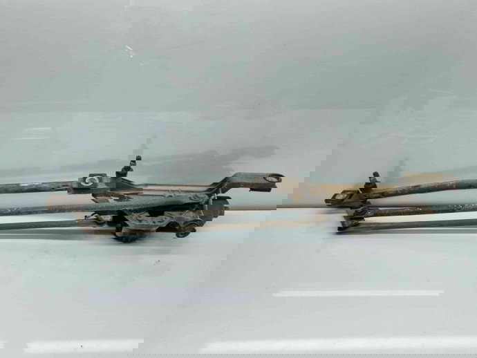  Angrenaj stergator Ford Focus 2 (DA) [Fabr 2004-2012] 4M51-17504-AC