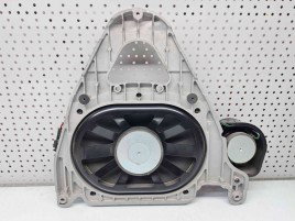 Subwoofer Mercedes Clasa C (W204) [Fabr 2007-2014] A2048204902