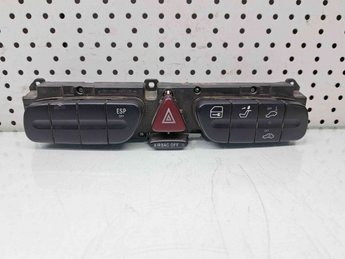 Butoane comenzi consola centrala Mercedes Clasa C (W203) [Fabr 2000-2007] 2038216258