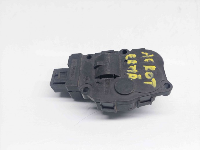 Motoras clapeta aeroterma bord Audi A4 (8K5, B8) [Fabr 2008-2015] K9749005 / 03042009