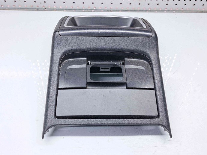 Scrumiera Audi A4 (8K5, B8) [Fabr 2008-2015] 8K0864376