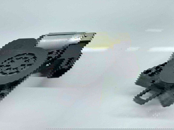 Motoras geam stanga spate MAZDA 6 Hatchback (GG) [Fabr 2002-2008] GJ6A-5858X