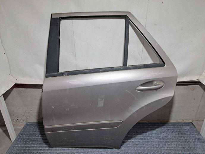 Usa stanga spate Mercedes Clasa ML (W164) [Fabr 2005-2012] OEM