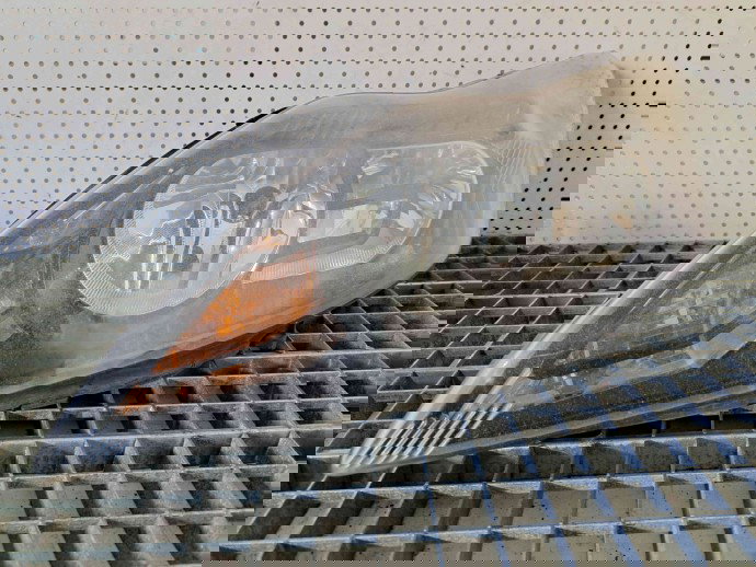 Far stanga Ford Focus 2 (DA) [Fabr 2004-2012] 8M51-13W030-DE