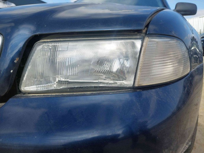 Far stanga Audi A4 (8D2, B5) [Fabr 1994-2000] OEM