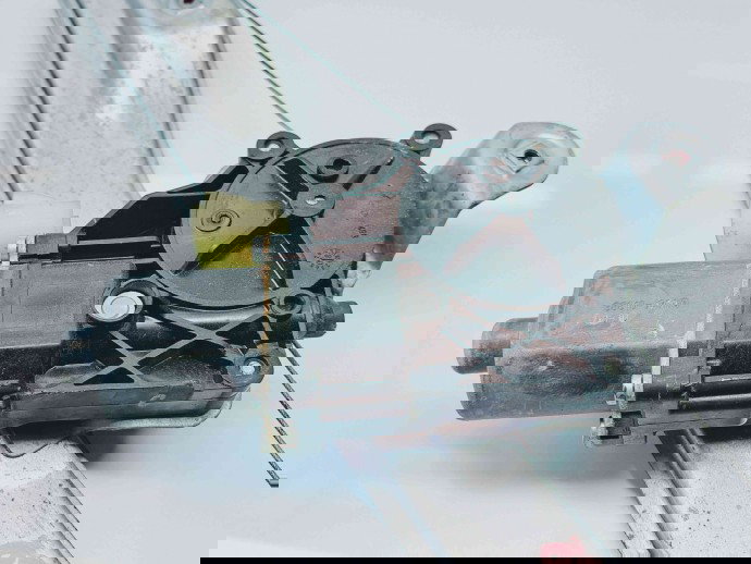 Macara electrica geam dreapta spate Chevrolet Cruze (J300) [Fabr 2010-2016] 98810-J3010