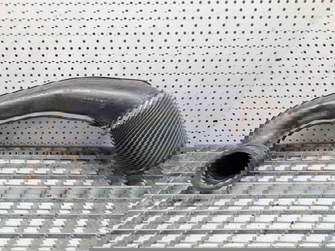 Tub admisie aer Ford Focus 2 (DA) [Fabr 2004-2012] 7M51-9A673-BF