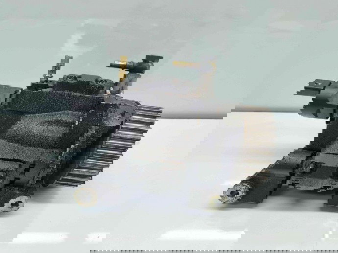 Pompa inalta presiune Nissan Qashqai +2 [Fabr 2008-2013] 167000938R | H8200704210 1.5 K9K836   