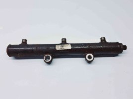 Rampa injectoare LAND ROVER DISCOVERY 3 (L319) [Fabr 2005-2009] 4R8Q-9D280-AB 2.7 276DT 2.7 276DT 140KW / 190CP