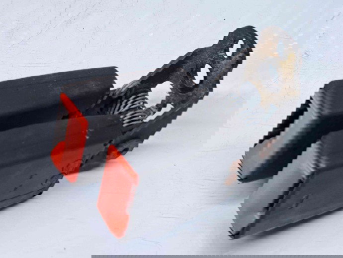 Capsa centura spate mijloc Ford Focus 2 (DA) [Fabr 2004-2012] 4M51-A613K21-AA