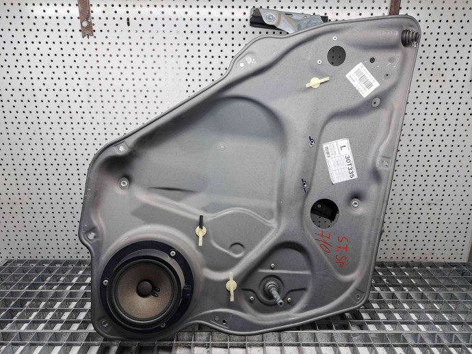 Macara manuala geam stanga spate Mercedes Clasa B (W245) [Fabr 2005-2011] A1697300579