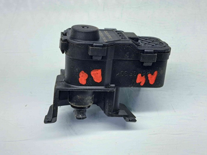 Motoras deschidere rezervor Audi A4 (8K5, B8) [Fabr 2008-2015] 8K0862153D