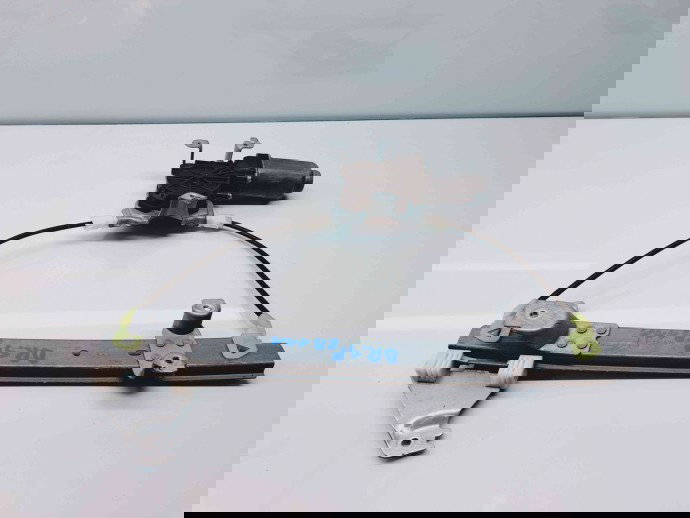 Macara electrica geam dreapta spate Nissan Qashqai +2 [Fabr 2008-2013] 402190A