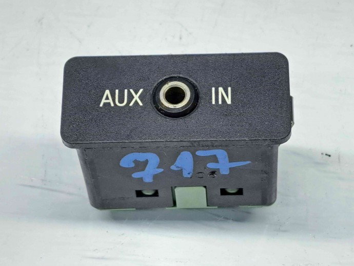 Conector auxiliar USB Bmw 5 Touring (E61) [Fabr 2004-2010] 6986791