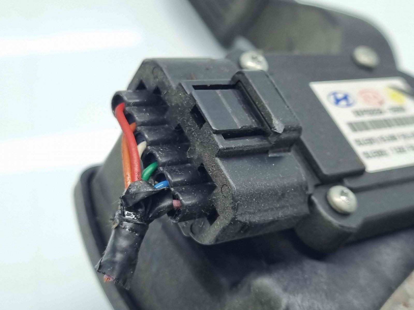 Pedala acceleratie Hyundai Santa Fe 2 (CM) [Fabr 2005-2012] BKP0022A-2B900 - imagine 4