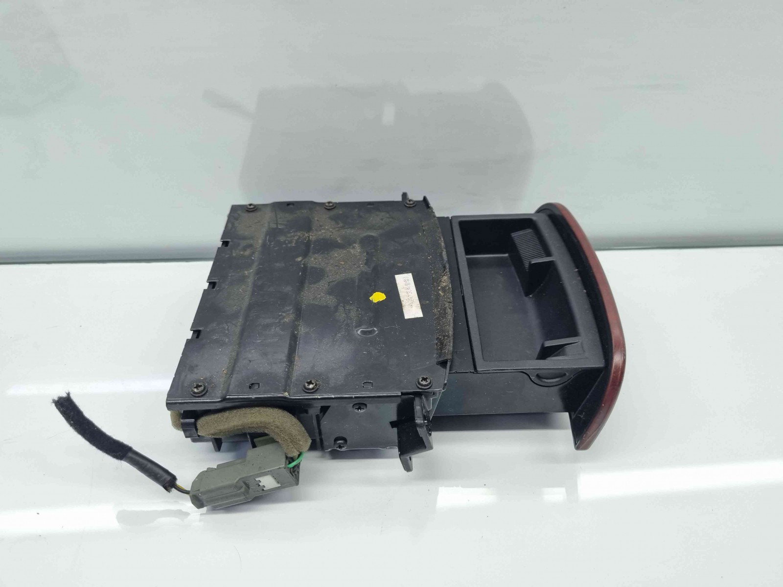 Scrumiera Hyundai Santa Fe 2 (CM) [Fabr 2005-2012] OEM - imagine 3