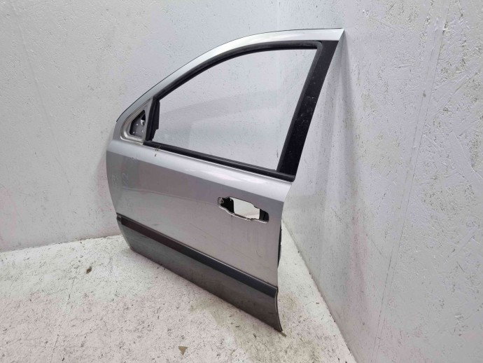 Usa stanga fata Kia Sorento 1 [Fabr 2002-2009] V9 Pewter Grey