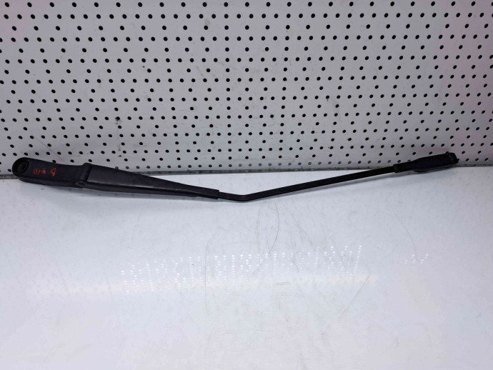 Brat stergator parbriz dreapta Mercedes Clasa B (W245) [Fabr 2005-2011] A1698200140