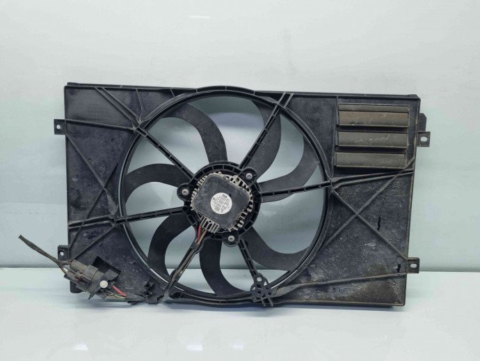 Electroventilator Seat Altea (5P1) [Fabr 2004-2010] 1K0121205AA | 1K0121207AS 1.9 TDI BXE 77KW / 105CP 1.9 TDI BXE 77KW / 105CP