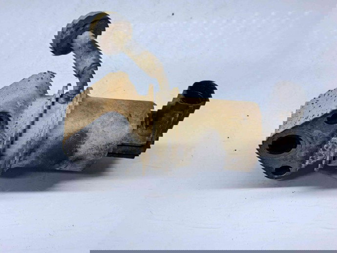 Supapa EGR Renault Megane 2 [Fabr 2002-2008] 036131503R 1.6 B K4M 