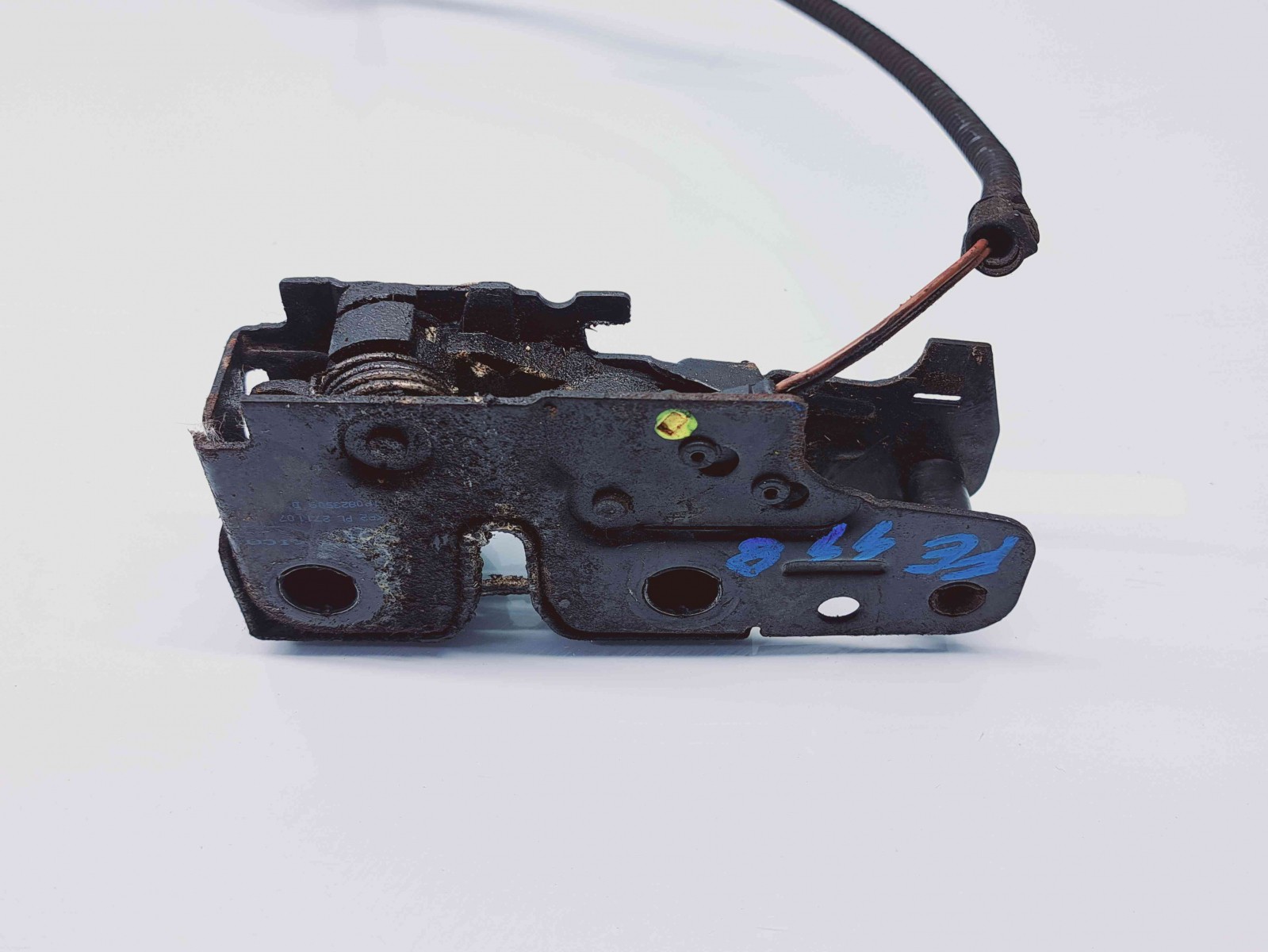 Broasca capota Seat Leon (1P1) [Fabr 2005-2011] 1P0823509D - imagine 2