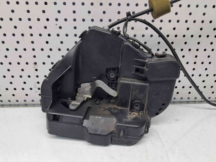 Broasca usa dreapta spate Mercedes Clasa E (W211) [Fabr 2002-2009] 2117300635