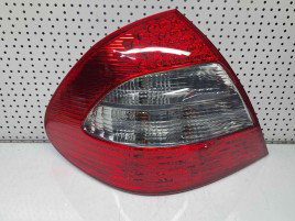 Stop aripa stanga Mercedes Clasa E (W211) [Fabr 2002-2009] 1032003