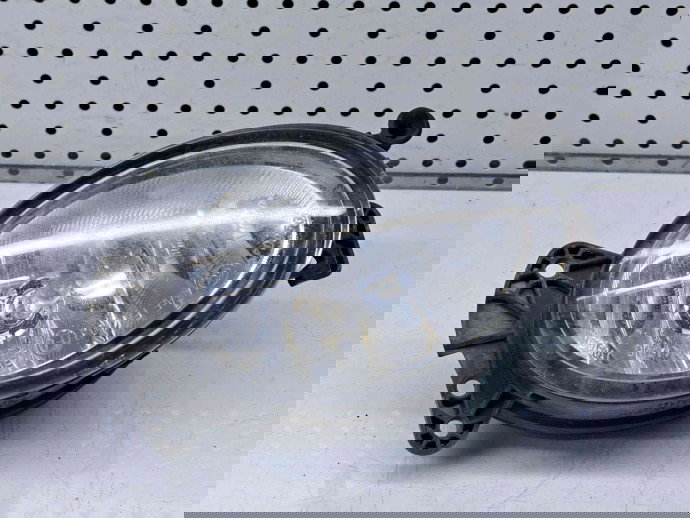 Proiector ceata stanga Mercedes Clasa E (W211) [Fabr 2002-2009] 1305230180