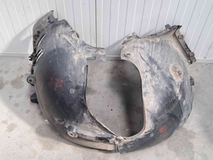 Carenaj roata stanga fata Mercedes Clasa E (W211) [Fabr 2002-2009] A2116980130