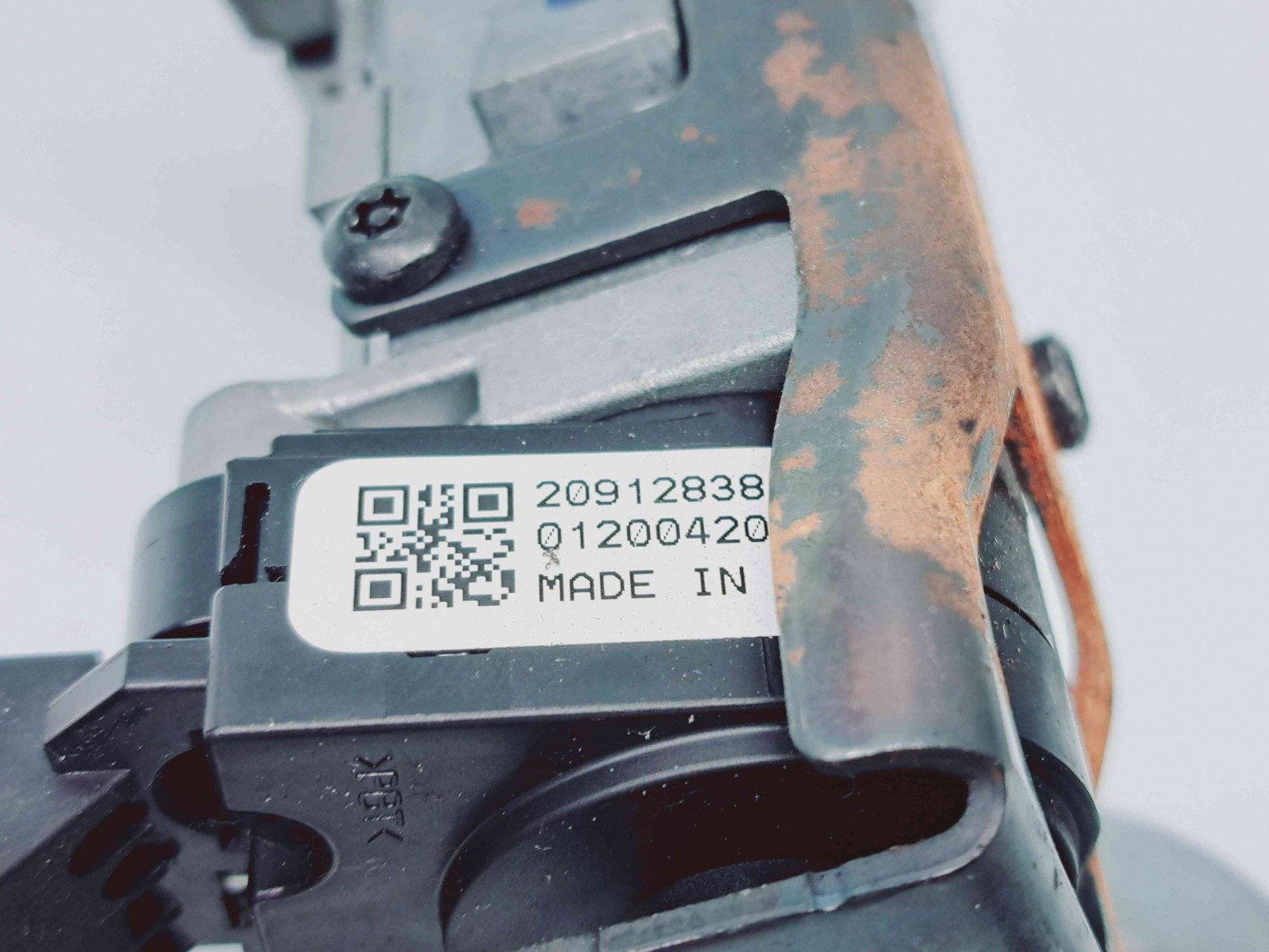 Contact cu cheie Opel Astra J [Fabr 2009-2015] 20912838 1.4 Benz A14XE55KW / 75CP - imagine 2