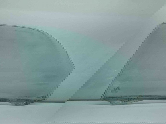 Geam usa dreapta fata Kia Sorento 1 [Fabr 2002-2009] OEM