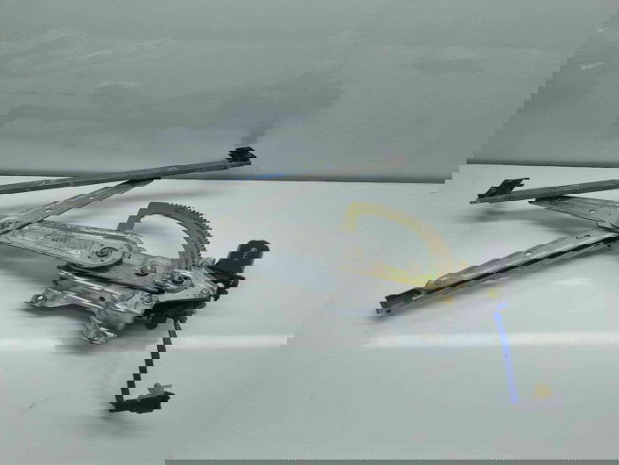 Macara electrica geam dreapta spate Kia Sorento 1 [Fabr 2002-2009] 83460-3E000