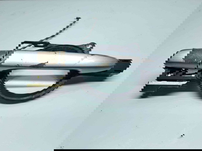 Maner usa stanga fata MITSUBISHI Outlander [Fabr 2006-2012] OEM