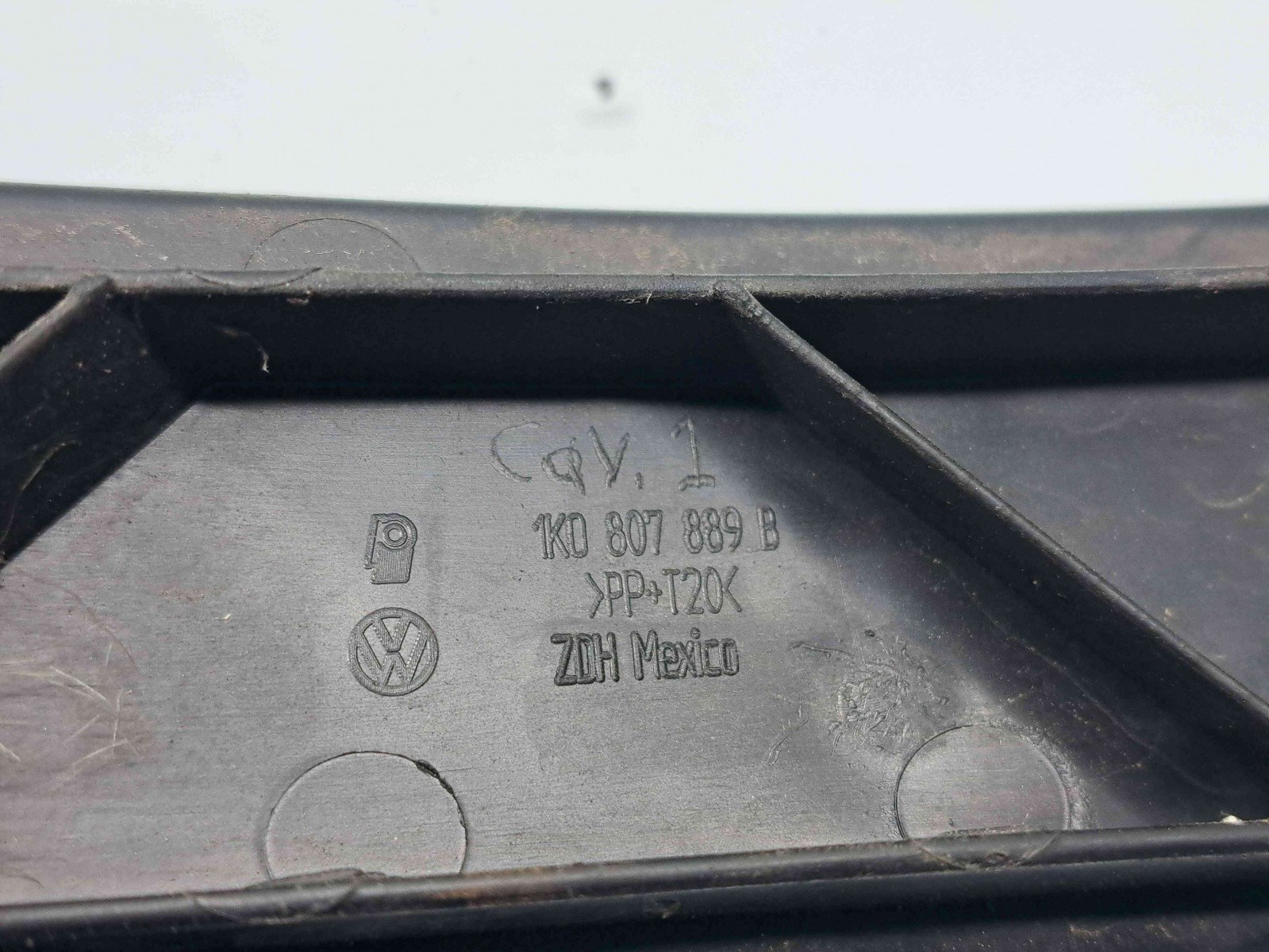 Suport far stanga Volkswagen Jetta 3 (1K2) [Fabr 2005-2010] 1K0807889B - imagine 5