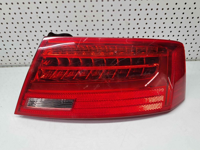 Stop aripa dreapta Audi A5 Sportback (8TA) [Fabr 2009-2015] 8T8945096F