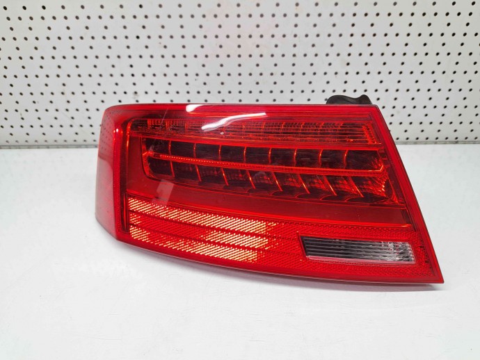 Stop aripa stanga Audi A5 Sportback (8TA) [Fabr 2009-2015] 8T8945095F