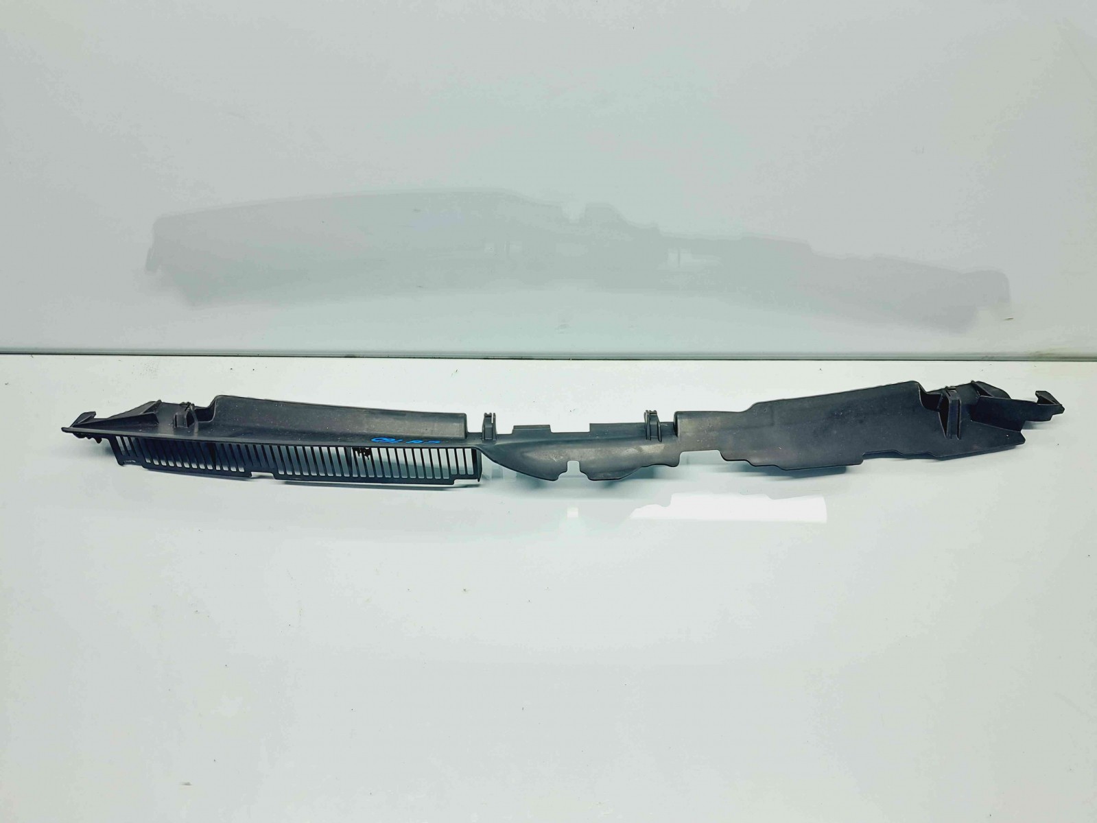 Deflector aer Volkswagen Passat B6 (3C2) [Fabr 2005-2010] 3C0121330 - imagine 2
