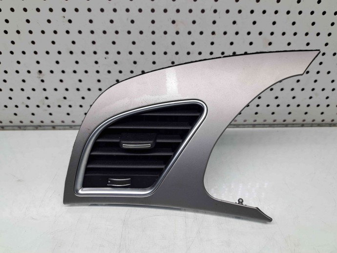 Grila aerisire stanga Audi A5 Sportback (8TA) [Fabr 2009-2015] 8T1820901H