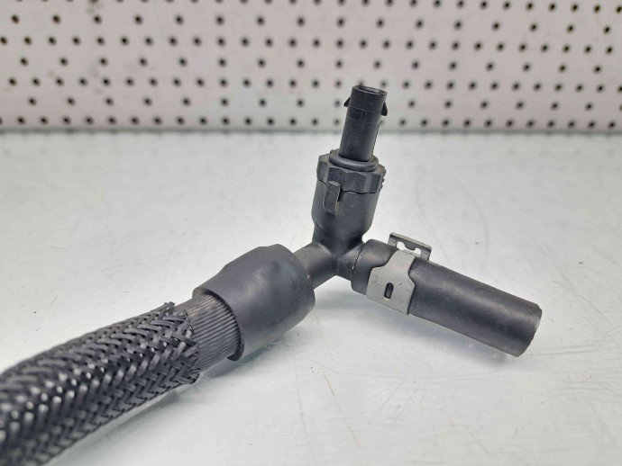 Senzor temperatura combustibil Audi A5 Sportback (8TA) [Fabr 2009-2015] 059919523A