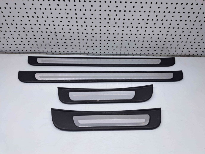Set trimuri prag Audi A5 Sportback (8TA) [Fabr 2009-2015] 8T8853374A