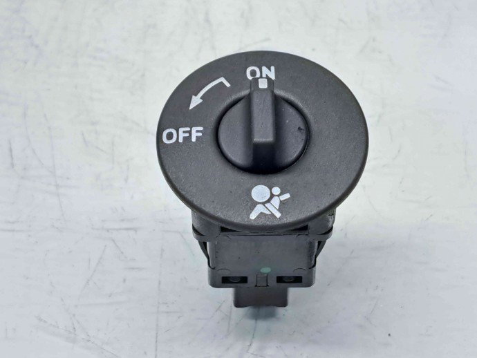 Buton ON/OFF airbag Renault Megane 3 [Fabr 2008-2015] 8200169589C