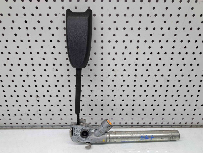 Capsa centura dreapta fata Renault Megane 3 [Fabr 2008-2015] 6150331b