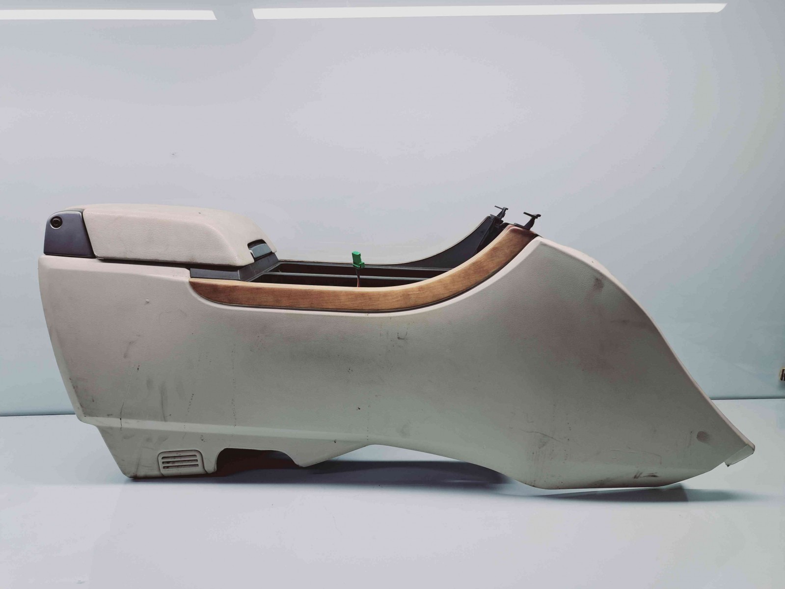 Consola centrala LAND ROVER RANGE ROVER SPORT (L320) [Fabr 2005-2009] FJI500031 - imagine 1